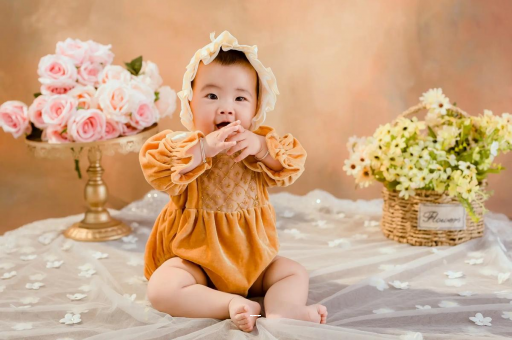 库尔勒宝宝打喷嚏是什么原因